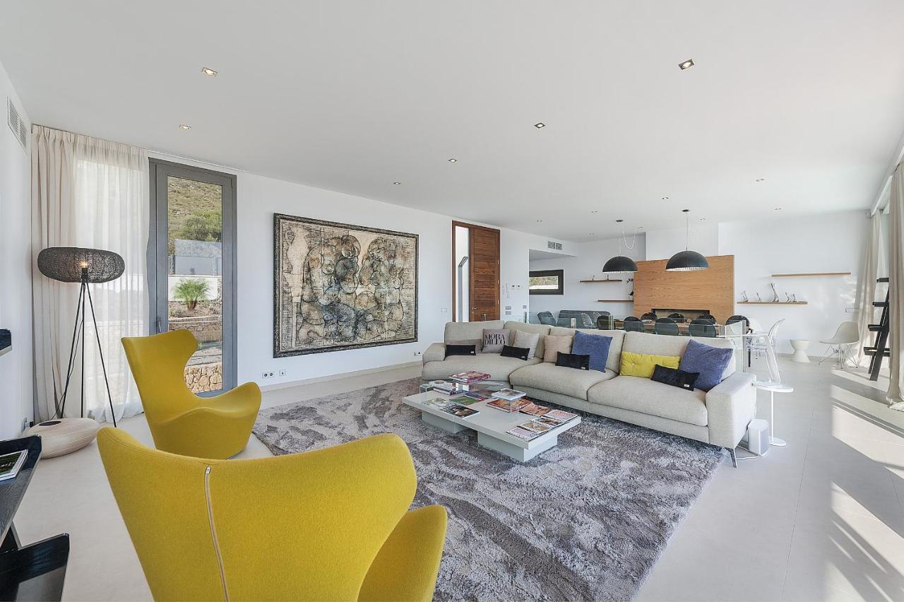 Luxury Villa Phoenix Порт де Пойенса Екстериор снимка